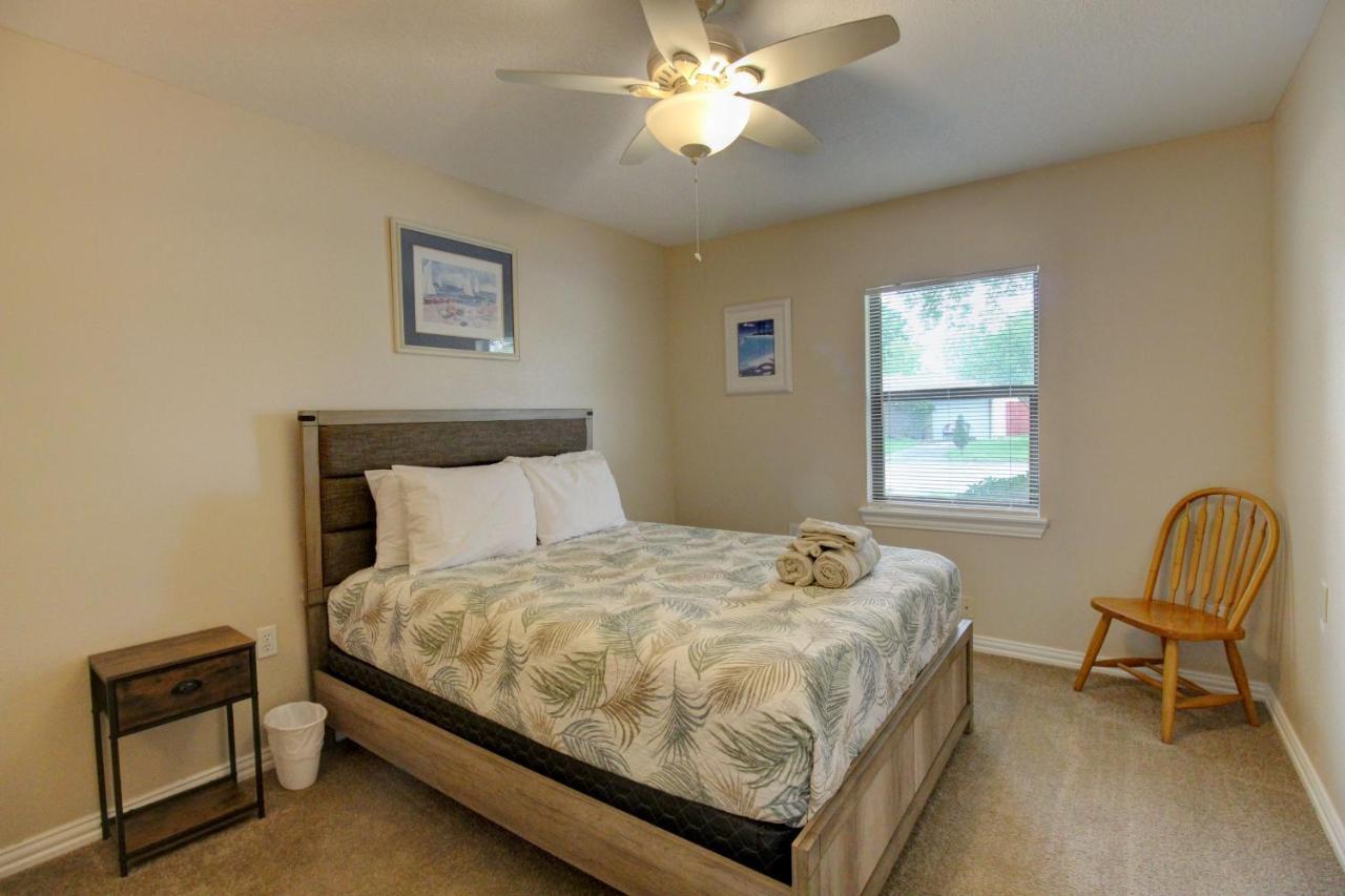 Charming 2Br Near University, Beach & Attractions 갤버스턴 외부 사진